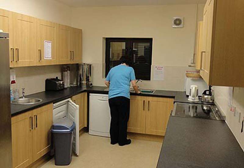 Fully equipped kitchen in Badgers Lodge